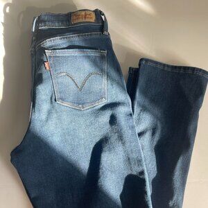 512 Levis womens 'Perfectly Slimming' straight leg Size w29/L32 (Size 6m)